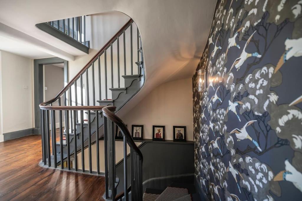 Georgian Country House -Panoramic Views -Sleeps 12 Рітін Екстер'єр фото