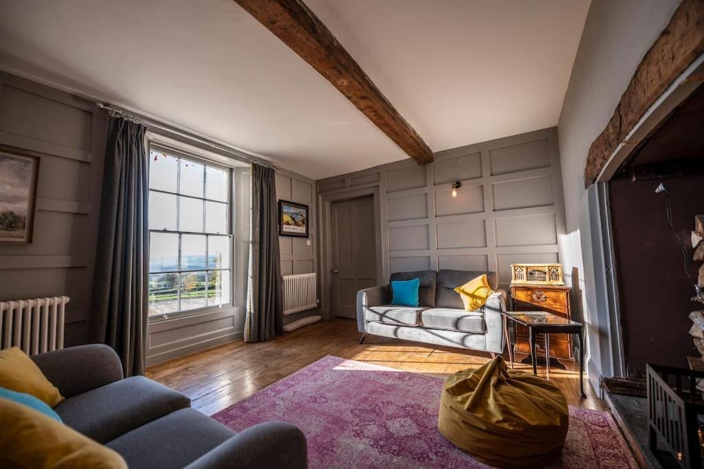Georgian Country House -Panoramic Views -Sleeps 12 Рітін Екстер'єр фото